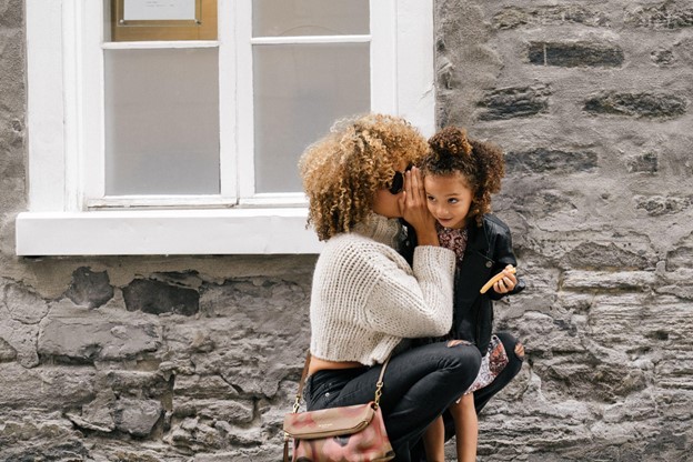 mom and girl